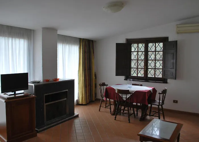 Residence Casale Mostacciano